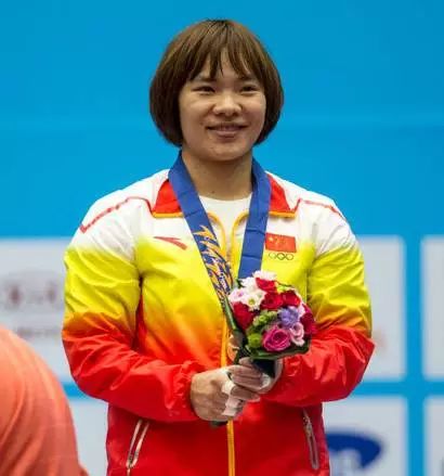 奥运会的举重冠军是谁_奥运会举重运动员冠军_奥运举重冠军工作内容简介