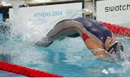 游泳潜泳改规则_游泳比赛潜水规则因为谁改的_中国游泳潜水改规则