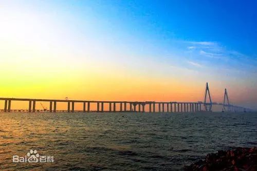 室内人工足球赛规则_人工足球场的施工步骤_足球室内比赛