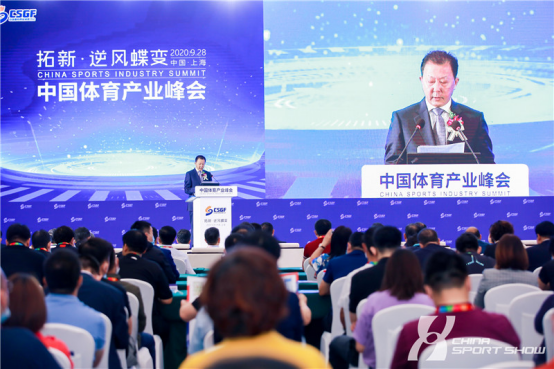 举重冠军流落街头_前举重冠军街头卖艺_举重冠军街头乞讨