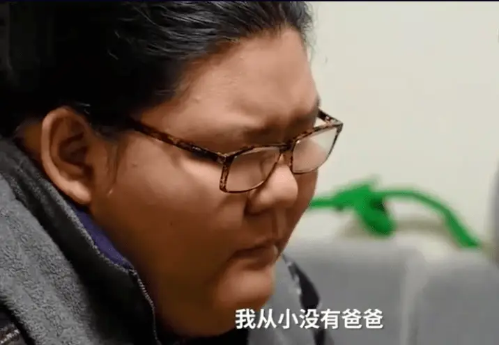 大力士和举重冠军谁力气大_举重冠军大力士没有奖金吗_举重冠军为什么没有大力士