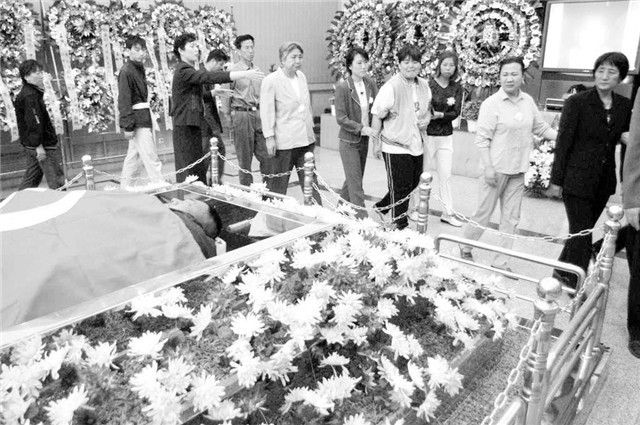 举重运动员vs大力士_举重冠军大力士没有奖金吗_举重冠军为什么没有大力士