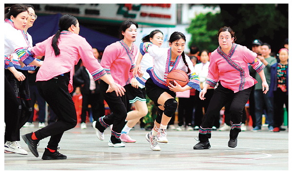 篮球三人战术跑位图_三人篮球有走步规则_三人篮球有没有走步