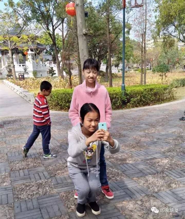 深圳游泳冠军_塘厦游泳冠军_游泳冠军塘厦是谁