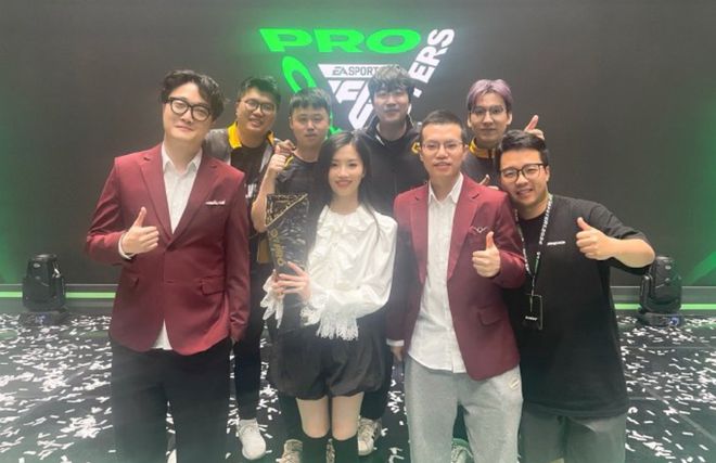 江苏足球俱乐部夺冠_江苏足球新冠军_江苏足球夺冠军