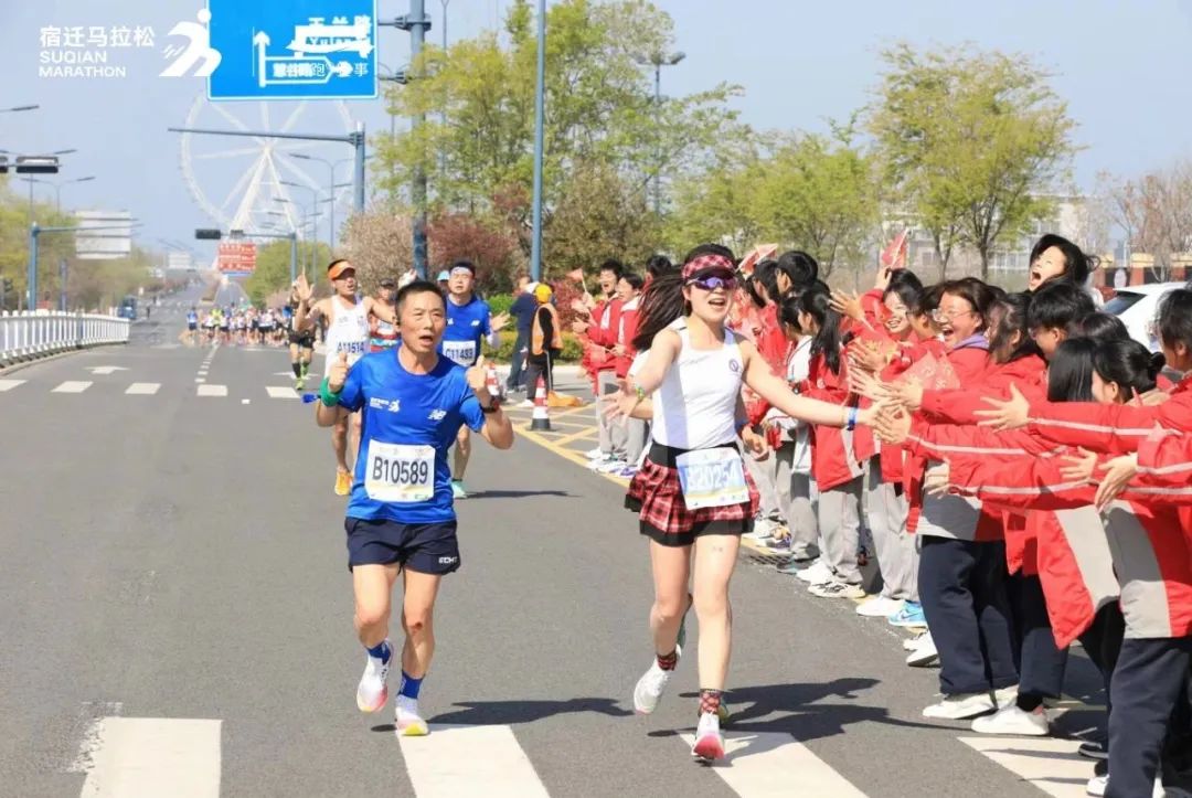 马拉松提供水的地方叫什么_马拉松 水站_马拉松水站间隔多少