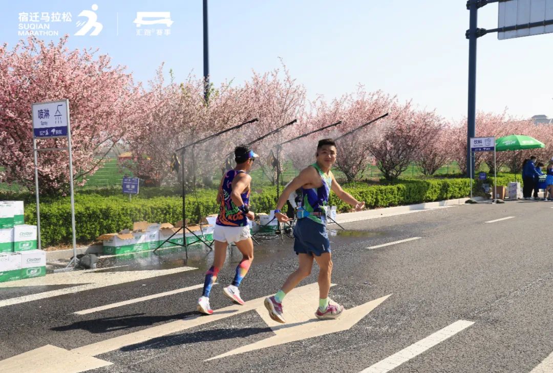 马拉松提供水的地方叫什么_马拉松 水站_马拉松水站间隔多少