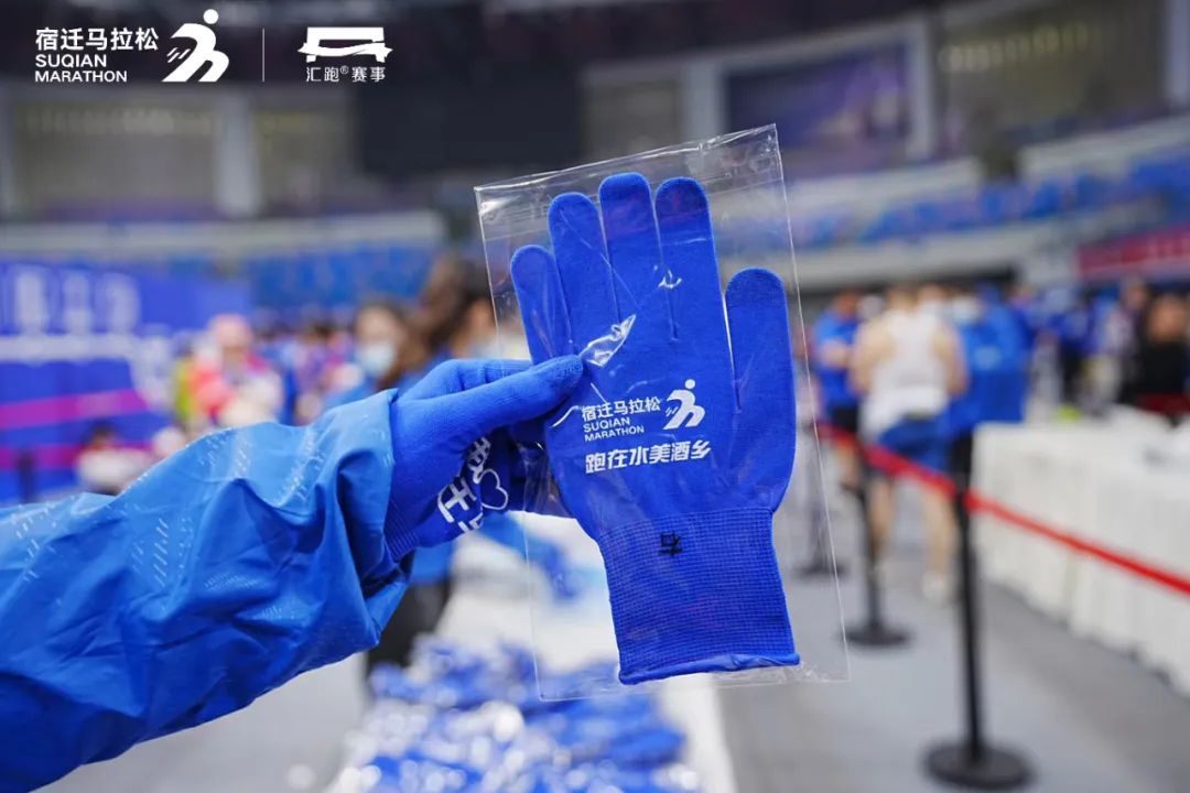 马拉松提供水的地方叫什么_马拉松水站间隔多少_马拉松 水站