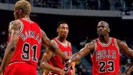 篮球历史豪华阵容排名最新_nba历史最豪华球队_nba阵容最豪华的球队