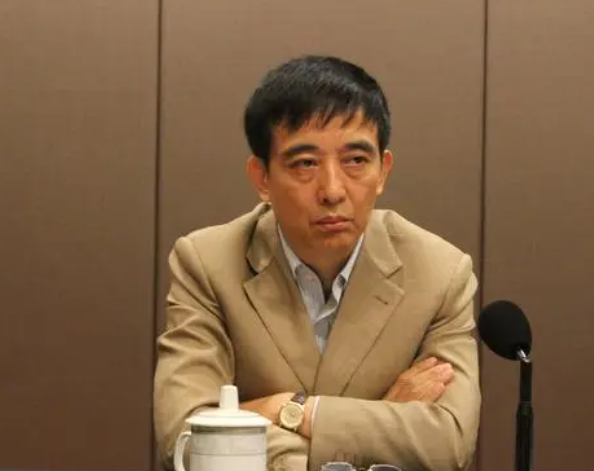 举重李丽花_女子举重冠军李莉_举重女子冠军李莉个人资料