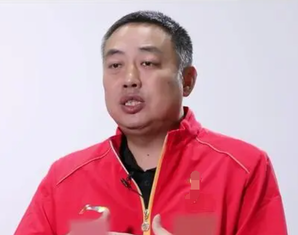 女子举重冠军李莉_举重女子冠军李莉个人资料_举重李丽花