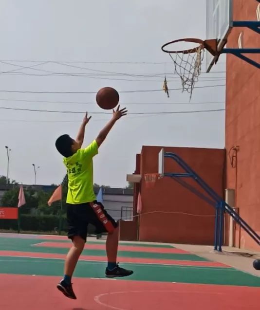 篮球规则有哪些？（少儿篮球新手入门）