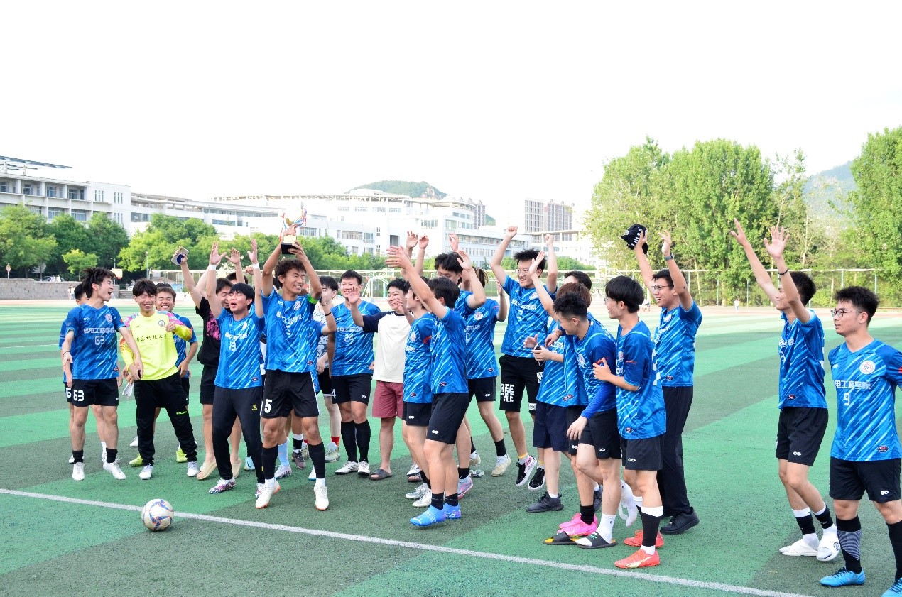 中科杯是什么比赛_足球杯中国_中科大足球冠军杯赛